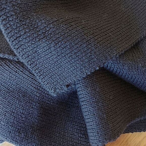 Vtg black rib knit rectangle scarf - Picture 5 of 7